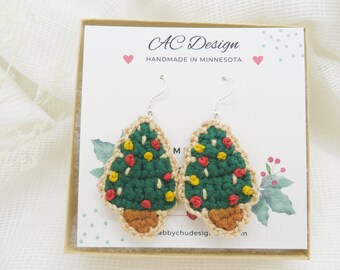 Christmas Crochet Earrings, Christmas Tree Earring, Christmas Outfit, Christmas Jewelry, Holiday Earrings, Holiday Outfit Gift,Gift for Her