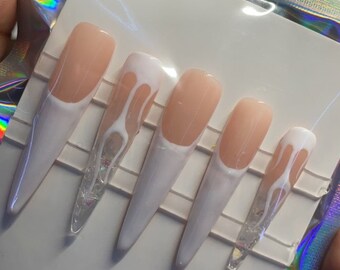 Press on nails