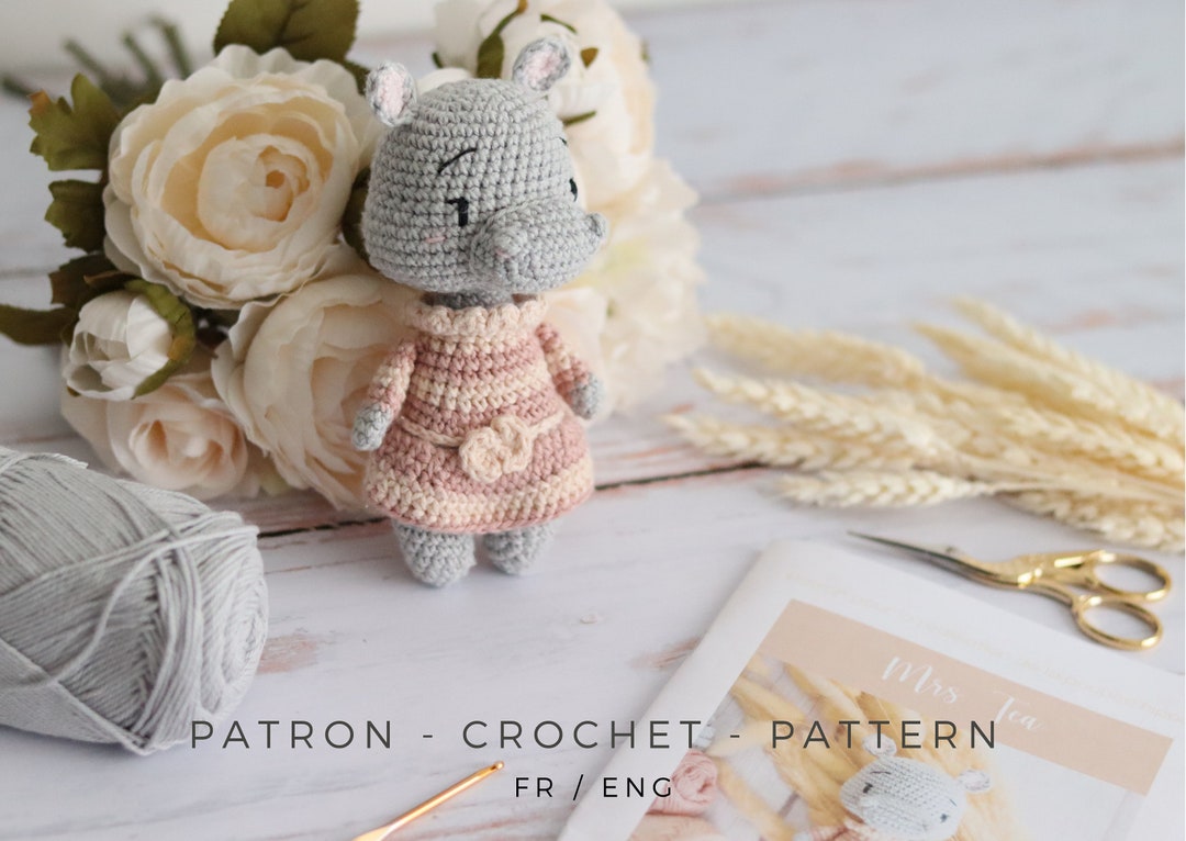 patron-crochet-poup-e-hippo-avec-robe-petite-fille-pdf-fran-ais
