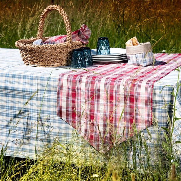 Nappe en Kelsch d'Alsace coton/lin ; intégrez une touche originale et artisanale dans votre maison