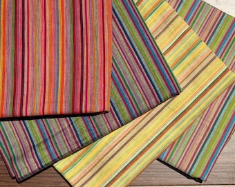 Lichtgewicht, veelkleurige gestreepte katoenstof, ademende zomerstof, vintage streepstof, stof voor overhemdenjurken, 112 cm breed