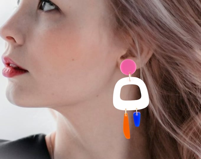 Trapezoidal Acrylic Drop Earrings in Elegant Mid-Century Style — Handcrafted Colorful Geometric Jewelry.