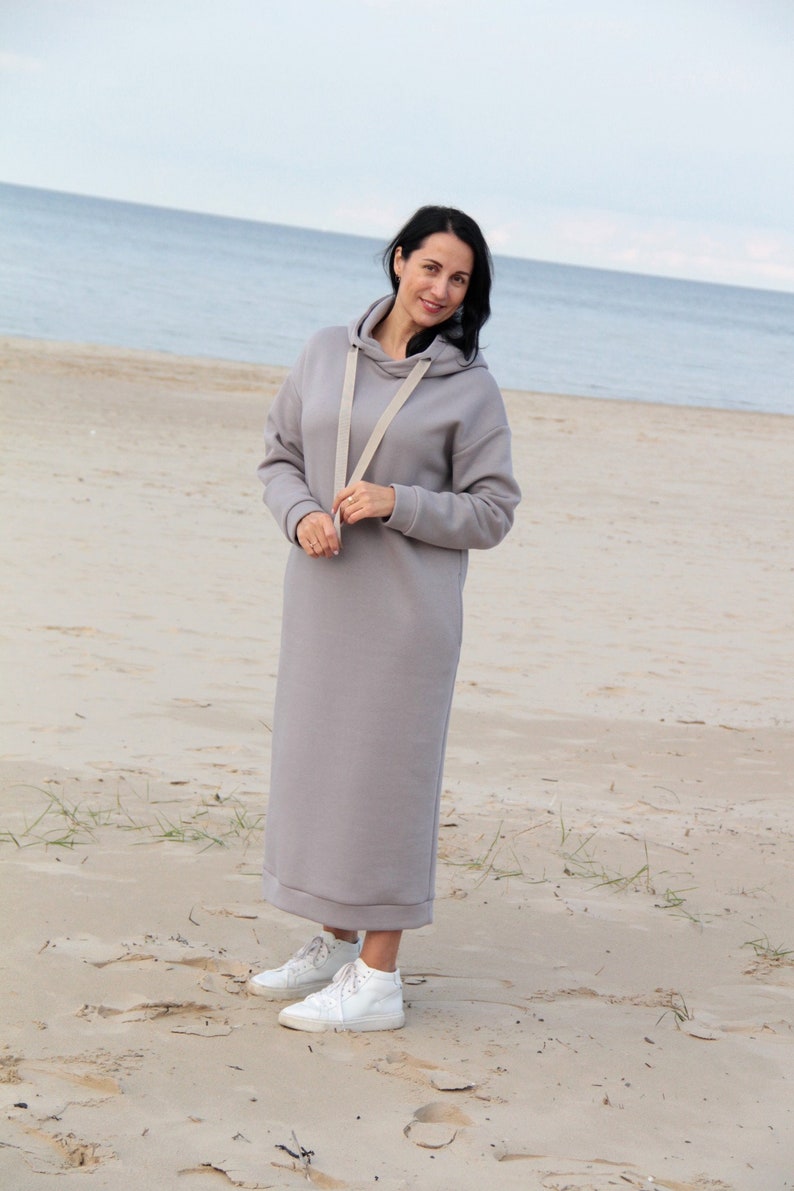 Robe longue sweat-shirt oversize pour femmes avec poches, polaire à lintérieur printemps, automne, robe dhiver avec capuche. Robe à capuche surdimensionnée. image 2