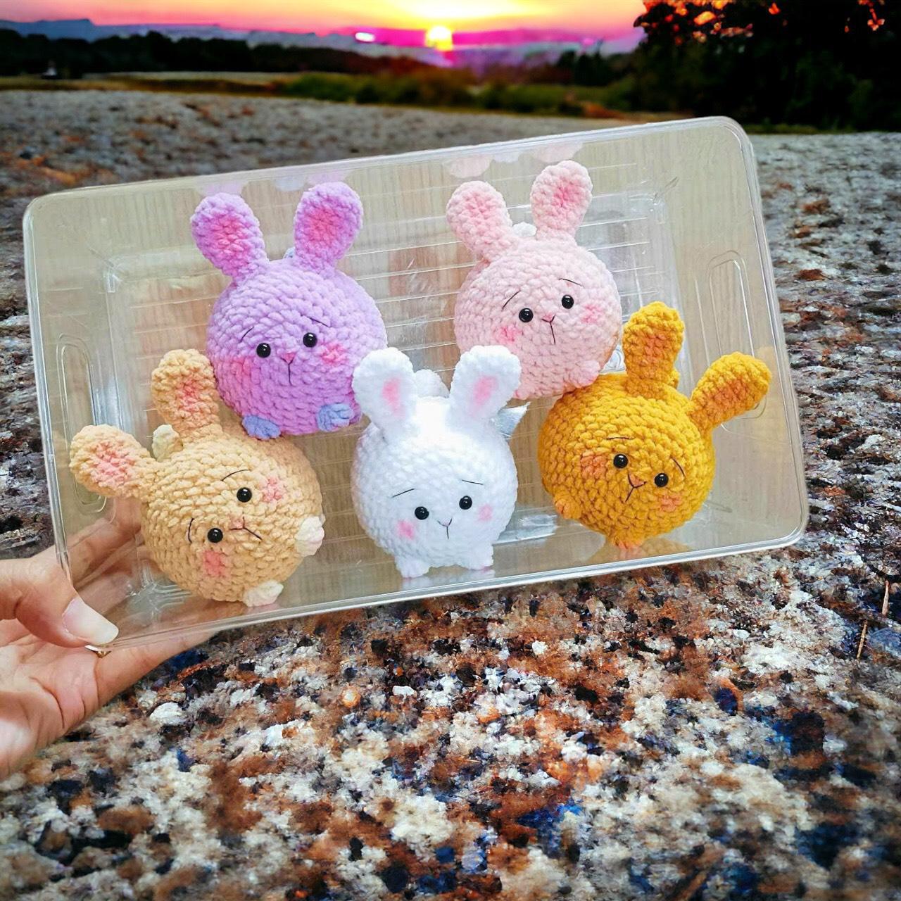 No Sew Loaf Bunny Crochet Patten, Rabbit Keychain Pattern, Rabbit ...