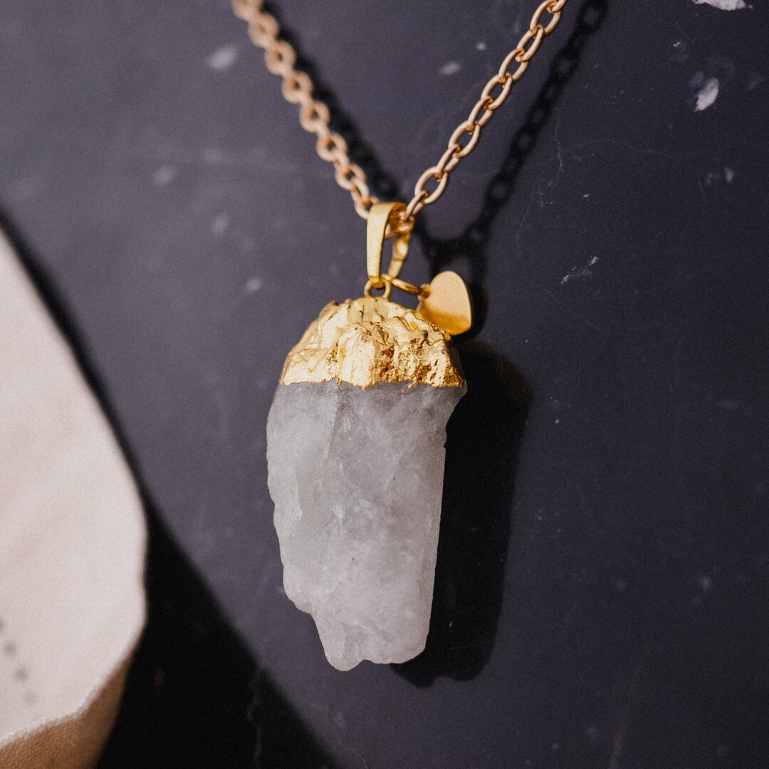 White Quartz Necklace Personalized Natural Stone Necklace Etsy España