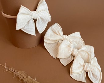 Bow bars for babies and little girls in Ivory cotton gauze/knots for girls/baby knot/coon gauze knots