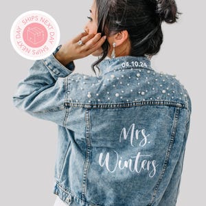 Embroidered Bride Denim Jacket, Bride Jean Jacket, Future Mrs Jacket, Custom Personalized Jacket, Wedding Jean Jacket, Wedding Gift, Bride