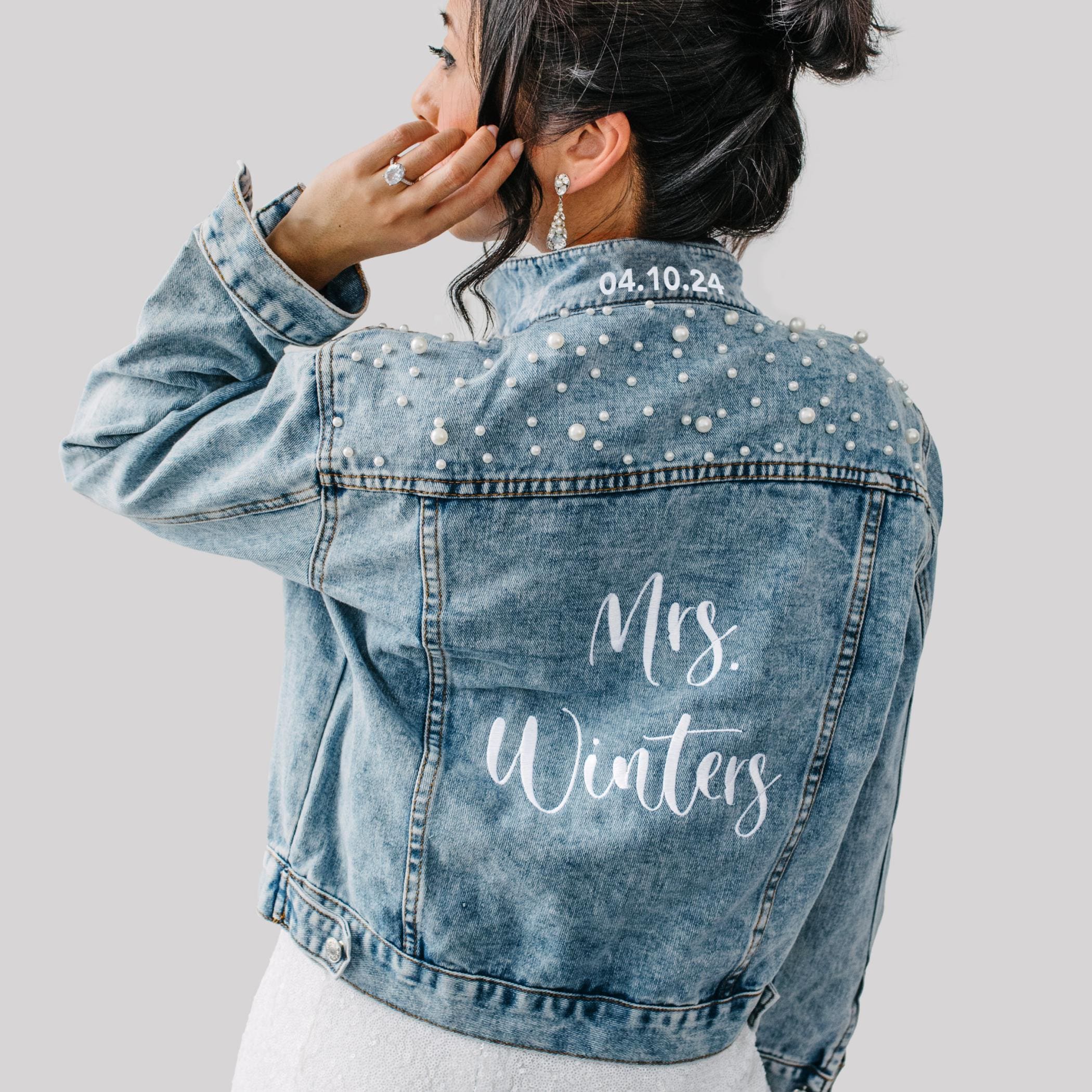 Embroidered Bride Denim Jacket, Bride Jean Jacket, Future Mrs Jacket, Custom Personalized Jacket, Wedding Jean Jacket, Wedding Gift, Bride