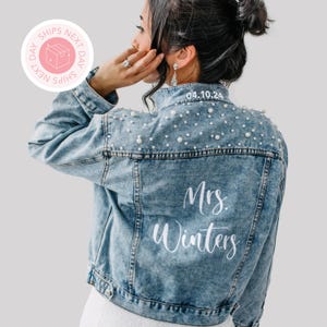 Embroidered Bride Denim Jacket, Bride Jean Jacket, Future Mrs Jacket, Custom Personalized Jacket, Wedding Jean Jacket, Wedding Gift, Bride