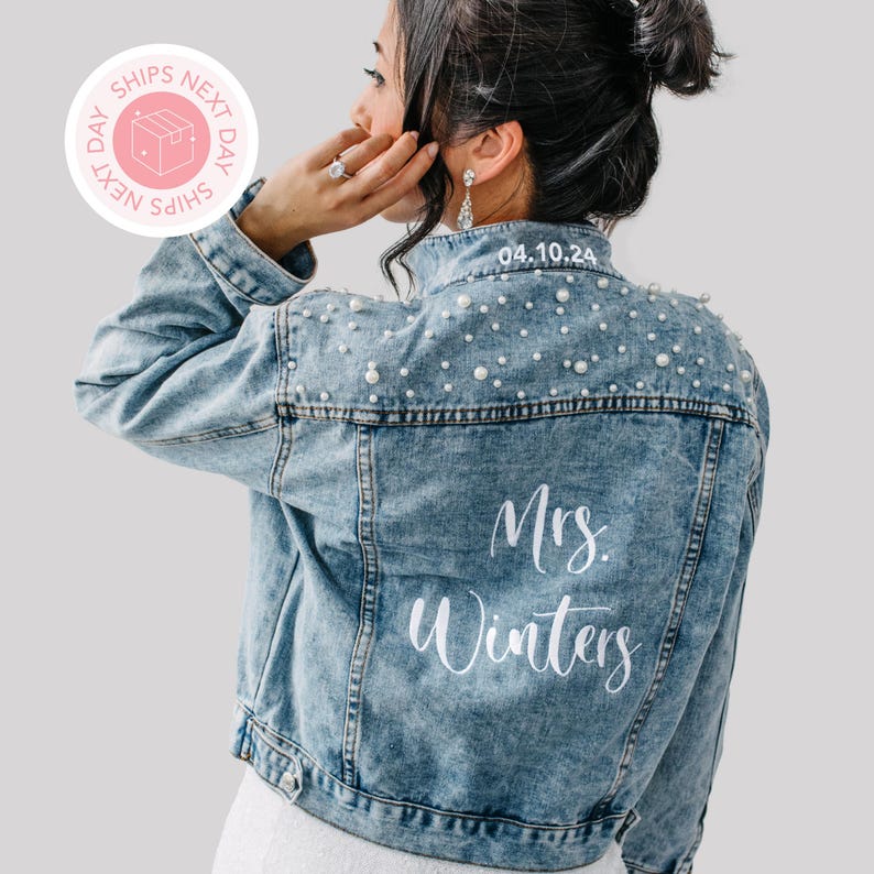 Embroidered Bride Denim Jacket, Bride Jean Jacket, Future Mrs Jacket, Custom Personalized Jacket, Wedding Jean Jacket, Wedding Gift, Bride