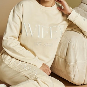 Sudadera bordada para esposa, regalo para esposa, regalo de aniversario, regalo para futura novia, suéter para esposa, sudadera personalizada para Sra., camiseta para esposa, regalo para esposa