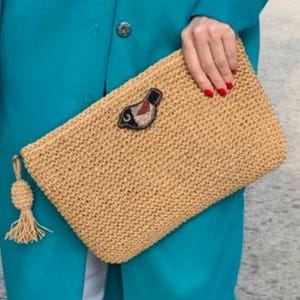 Borsa a mano di lusso in corda di carta, borsa a mano in rafia, borsa di paglia cammello, pochette artigianale, pochette in rafia all'uncinetto, borsa alla moda boho, regalo per lei