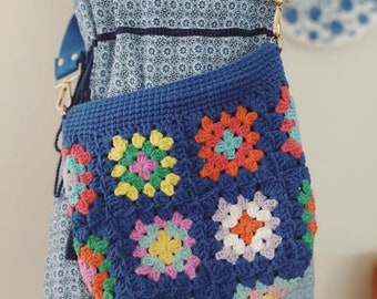 Colorful Granny Square Crochet Crossbody bag, All Day Toiletry Pouch in Boho Style, Fanny Bag and Everyday Accessory, Valentine's Day Gift