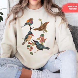 Birds Sweatshirt, Bird Lover Sweater Free Bird Shirt, Colorful Bird Shirt, Gift For Her, Bird Watching Gift, Animal Lover T-Shirt Mama Shirt