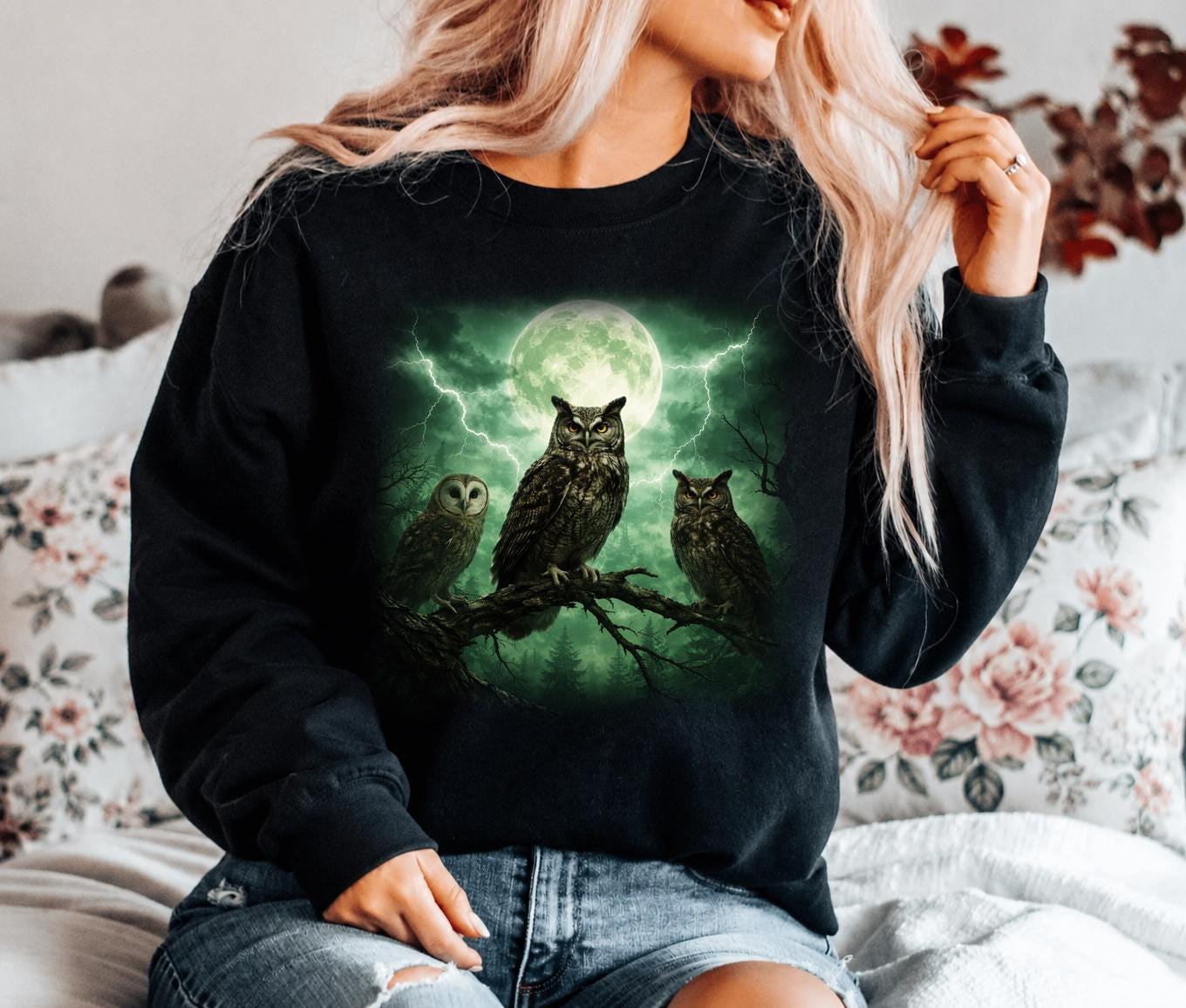 Owl Sweatshirt, Owl Lover Crewneck, Full Moon Owl Sweatshirt, Gothic Owl Pullover, Woodland Bird Swe