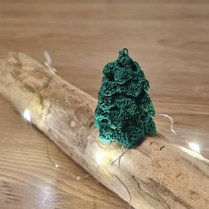 Crochet Lace Christmas Tree pattern