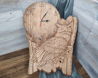 Owl clock in wood for a gift Modern wood wall clock Wall clock unique Wooden wall clock carved in wood for home clock with nature elements