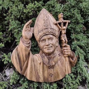 Wooden carved wall picture gift John Paul II Christian housewarming home decoration in wood wedding gift bust