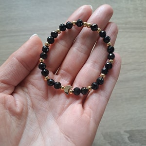 Moon charm bracelet, black and gold beaded bracelet zdjęcie 3