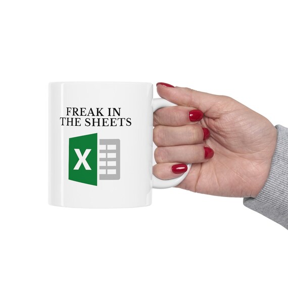 Tazza Divertente Per Contabili 'Freak In The Sheets Excel' – Regalo Per Commercialisti, Revisori, Colleghi Ufficio