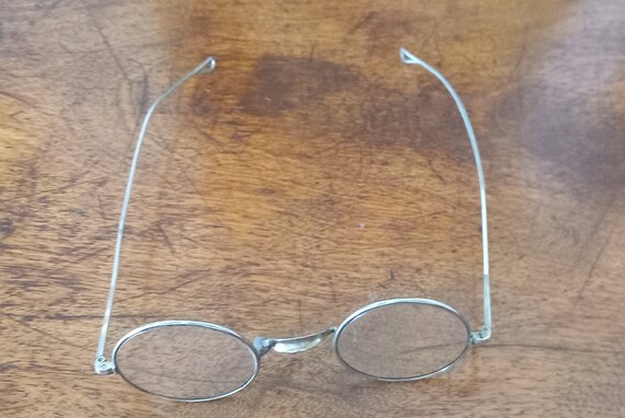 A Rare Antique Metal framed spectacles round lens… - image 5