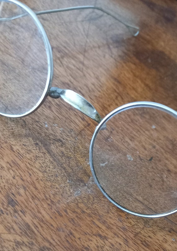 A Rare Antique Metal framed spectacles round lens… - image 7