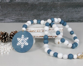 Christmas Wood Bead Garland, Holiday Garland, Winter Garland, Xmas Tiered Tray, Snowflake Beaded Garland, Xmas Gift