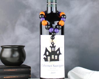Halloween Wine Bottle Tag, Spooky Wine Gift, Wood Bead Wine Bottle Tag, Haunted House Wine Tag, Halloween Gift