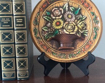 Vintage Napcoware Chalkware Round 3D Floral Plate. Cottage Deor/French Country Decor