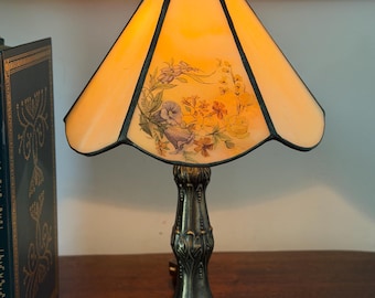 Vintage  Meyda Tiffany "Tiffa-Mini" floral accent lamp, featuring a painted slag glass shade.