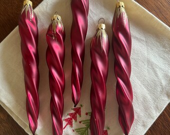 Vintage Handpainted Gold/Glittler Twisted Cranberry Red Icicle Ornament -Set of 5