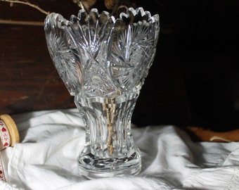 Raramente !! Bellissimo vaso di cristallo" SPECIALE " Splendidamente tagliato / BROCANTE E VINTAGE
