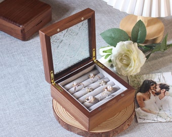 Walnuss Glas bedeckt Schmuckschatulle, kleine Holz Schmuck Organisator, Holz Damen Ohrring Ring Organisator, Geschenk für sie, Weihnachtsgeschenke