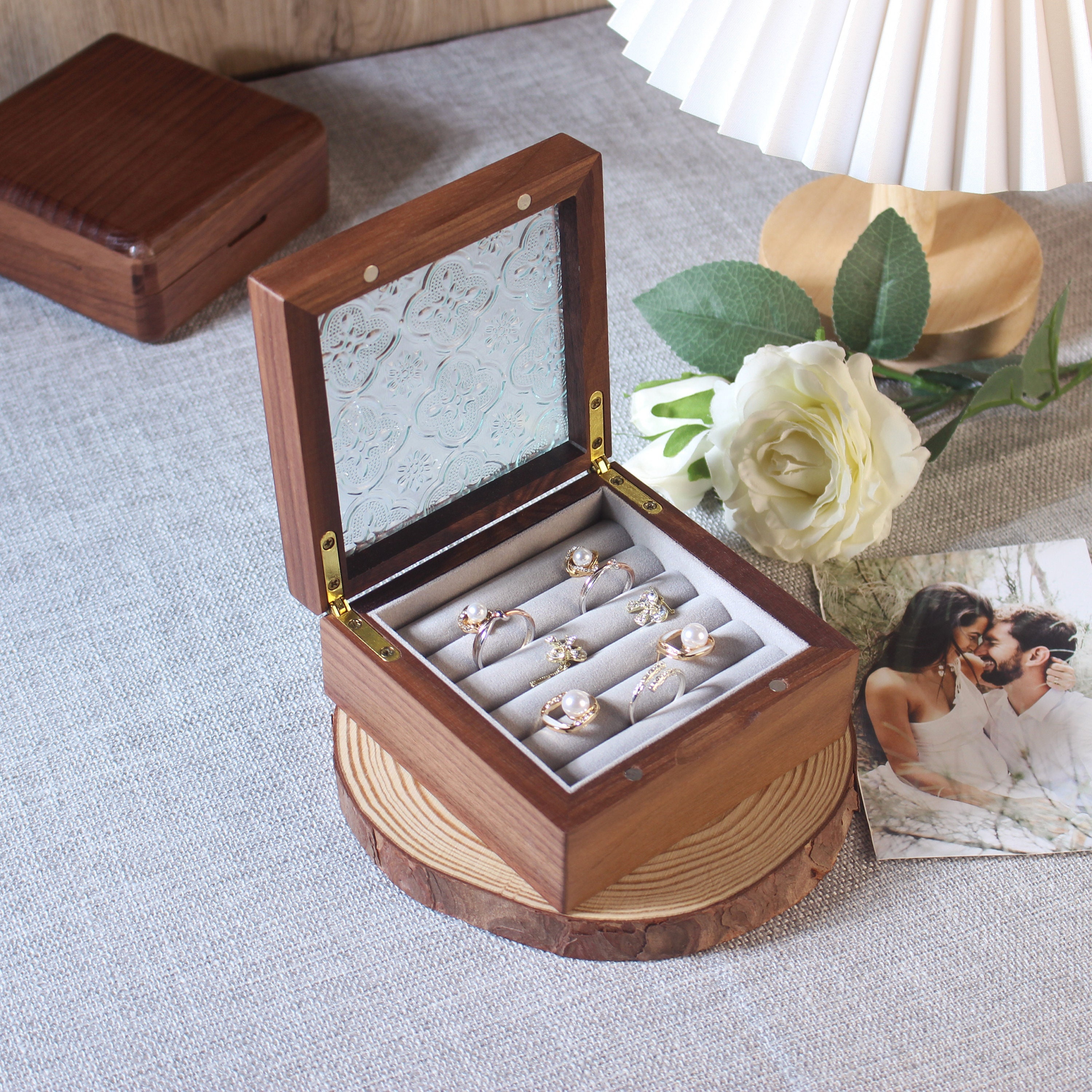 Ring display box - Etsy 日本