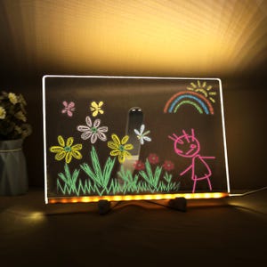 Tablero de dibujo acrílico LED para niños, hojas para colorear incluidas, regalo de cumpleaños perfecto para niñas y niños, bloc de dibujo iluminado para artistas
