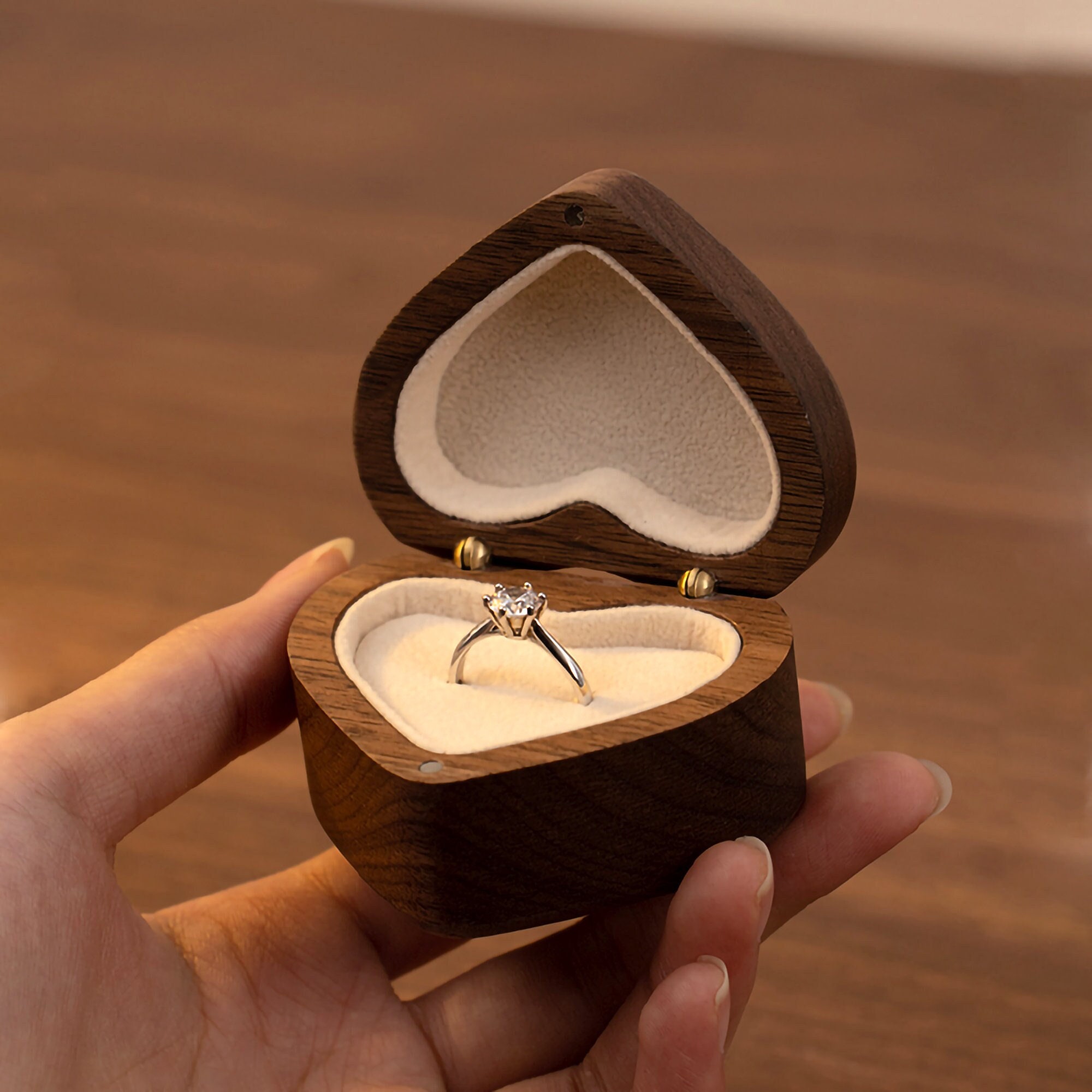Scatola Anelli Forma Cuore - Porta Fedi Legno Per Proposta Di Matrimonio