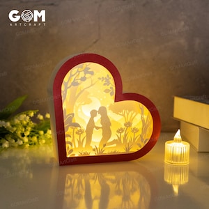 Moeder en zoon lantaarns Shadow Box SVG voor Cricut projecten DIY Moederdag ambachten - hart papieren lantaarns - hart 3D SVG papier knippen