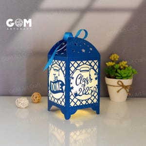 Class of 2025 Lantern SVG - Graduation 2025 - Paper Cut - Light Box SVG File - DIY Paper Lanterns