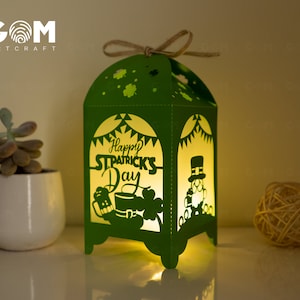 Feliz día de Patrick Linterna Plantilla PNG - Corte de papel - Archivo SVG Lightbox - Linternas de papel DIY