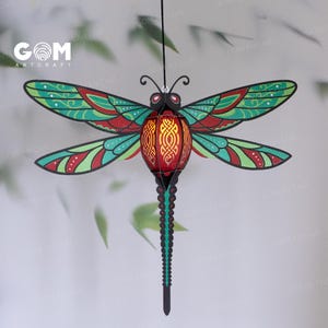 Lanterna Lanterna Libellula SVG - Modello SVG Lanterna per Insetti - Taglio di Carta Libellula - Lanterne di Carta per Insetti Fai da Te - Modello di Taglio della Carta