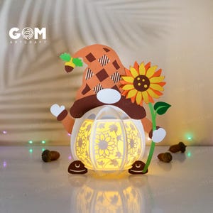 Sonnenblume Gnome Laternen SVG - Herbst Gnome Laterne Vorlage - Herbst Dekorative Laterne SVG - DIY Laternen Herbst Ornamente