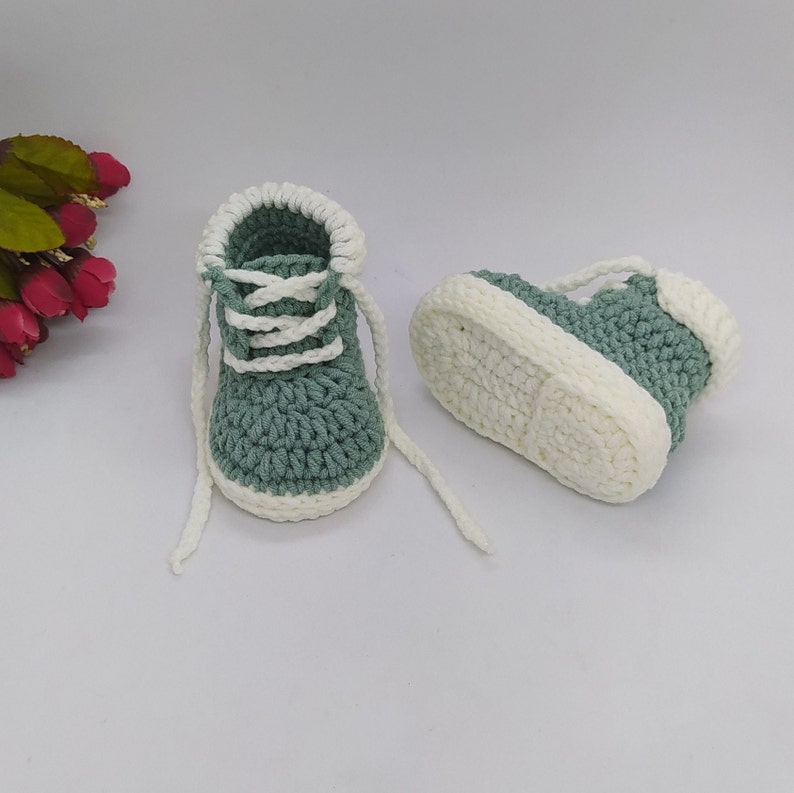Crochet Pattern & Video Tutorial : Work Boots Baby Booties image 7