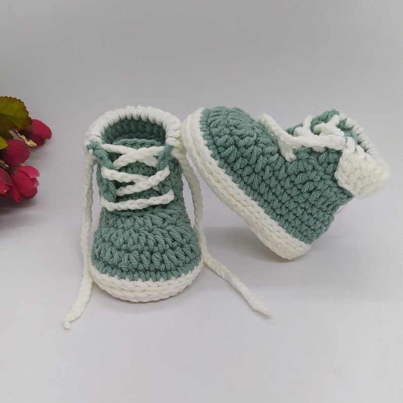 Crochet Pattern & Video Tutorial : Work Boots Baby Booties image 5
