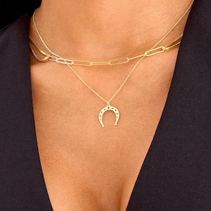 Dainty Horseshoe Necklace Gold, Lucky Horseshoe Pendant, Horseshoe Charm, Horseshoe Jewelry | Lucky Christmas Gifts for Her, Gifts for Mom
