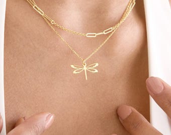 Minimalist Dragonfly Pendant Necklace in 14K Gold - Symbol of Transformation, Freedom Lightness Necklace - Gift for Her, Nature Jewelry