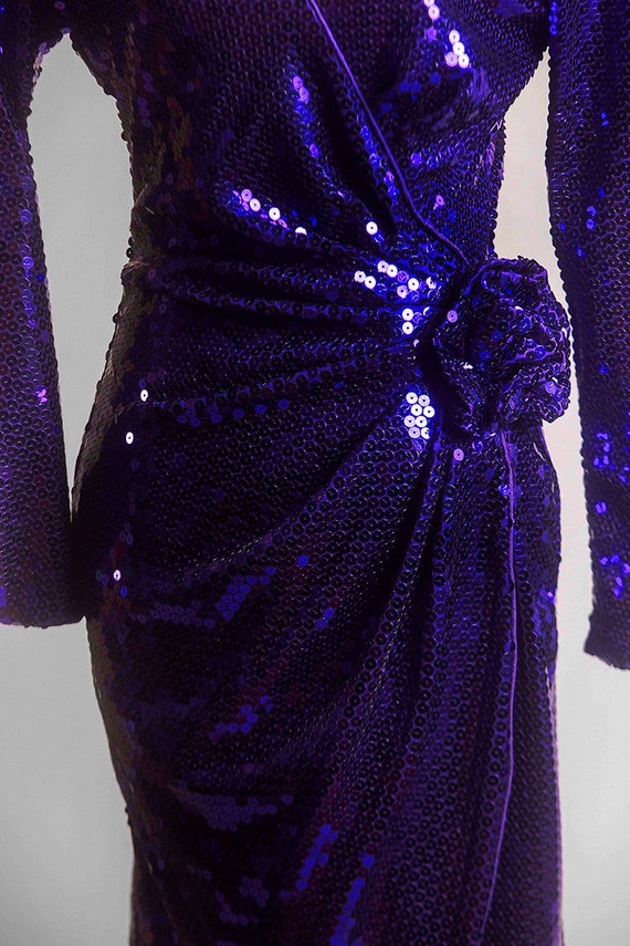 TADASHI Purple Sequin V Neck Long Sleeve Dress, S… - image 7