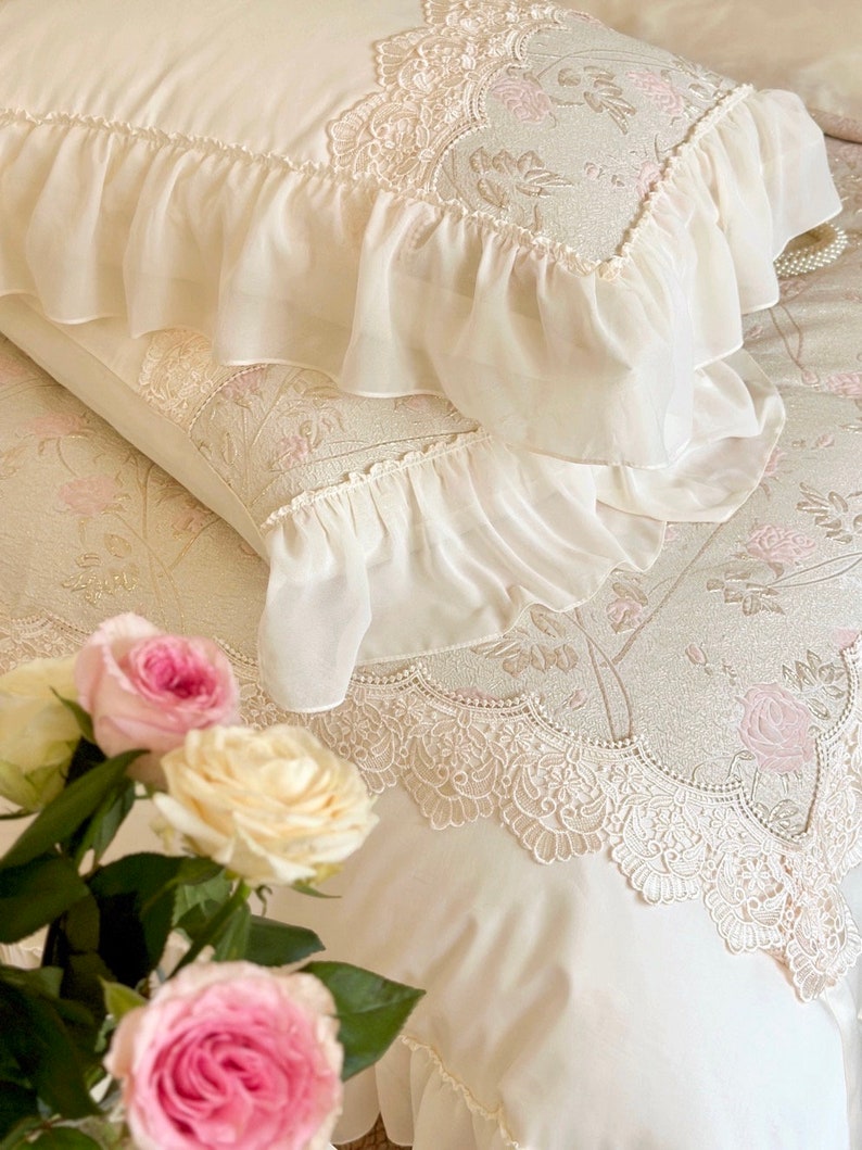 Ruffled Floral Embroider French Vintage Lace Cotton Bedding Set 4pcs