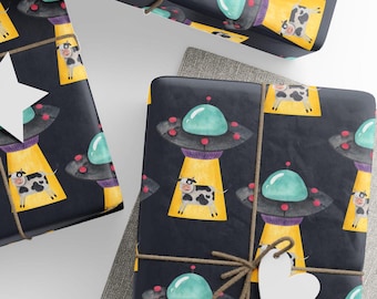 UFO Wrapping Paper, Alien Spaceship Abducting a Cow, Funny UFO Gift Wrap, Premium Paper, Wrapping Paper Rolls, 3 Sizes