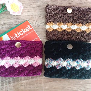 Porte-cartes en crochet fait main - Étui pratique et élégant avec bouton pression, plusieurs coloris disponibles