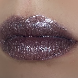 Hematite Lipgloss